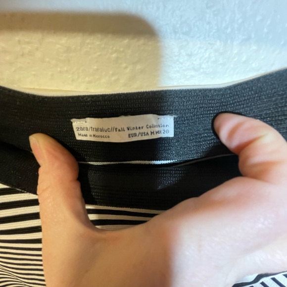 Zara Black and White Asymmetrical Pencil Skirt - Picture 2 of 3